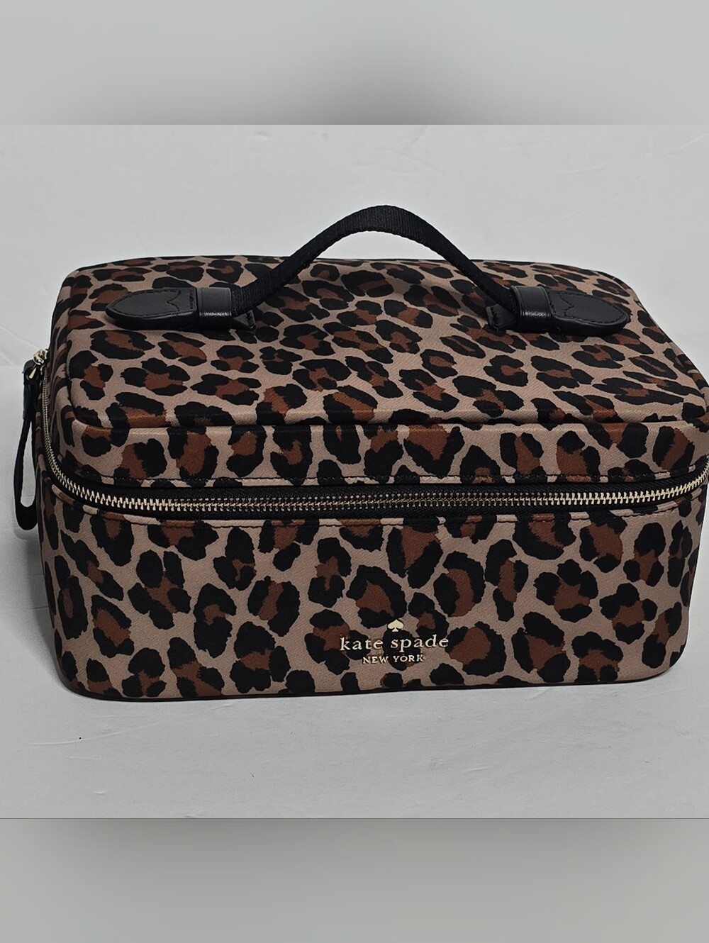 KATE SPADE Cheetah Print MAKE UP COSMETIC TOILETRY TRAVEL CASE BAG